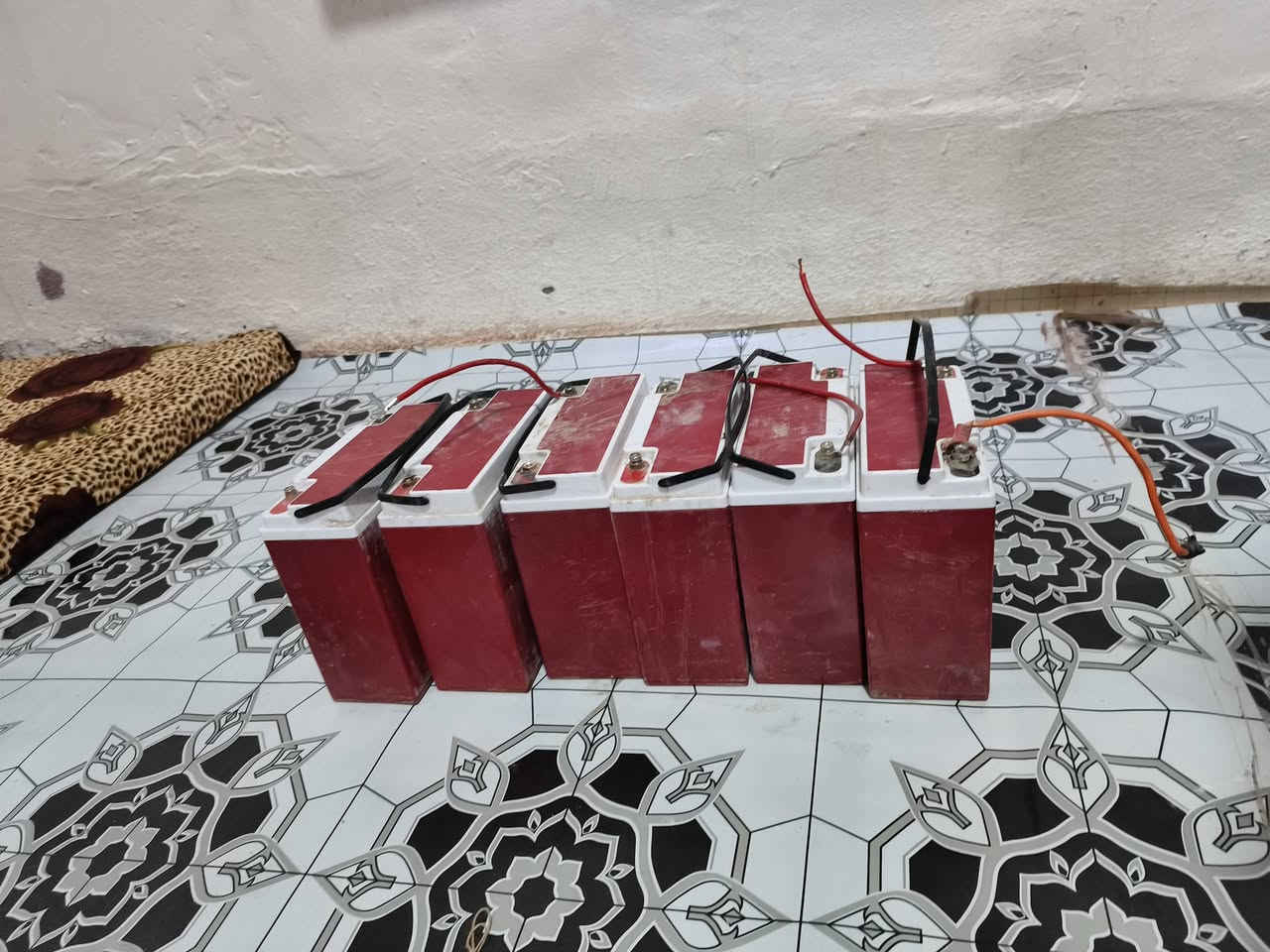 بطارات حجم دبل
العدد 6ا
الشركه هيوشه SM
عل فحص يقرون عشره 
يرهمن جميع الدراجات الجبليه والمدرعه السكنكس 
للستفسار ***********
ويعرها مناسب
