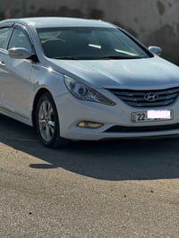 سوناتا 2012 خليجي كفاله عامه ( عدى شكم شخط بارد ) السياره مكفوله مِن ا...