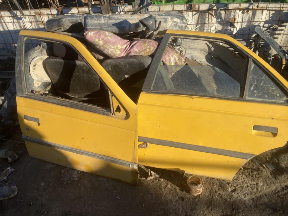 سلام عليكم 
متوفر غراض تفصيخ جميع سيارات الايرانيه والكورية 
ومتوفر جميع مكاين وكيوره
 سايبا طيبه بيجو بارس سمند 
ومتوفر تحويره كامله كورلا نحله ومكينه كورلا  ام جف 
متوفر غراض شيري A5 
وعراض شيري كوين 
وتفصيخ سياره كامله QQ 
موقع كراج 
قوس بغداد منطقة النتصار مقابيل مقر الحشد 
بداره ابو كرار 
رقم الهاتف ***********
