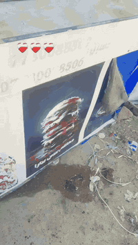 غراض مطعم للبيع ميوزة وشوية كص سعرها ٢٥٠ شواية دجاج كاملة ٢٥٠ فرن بيتز...