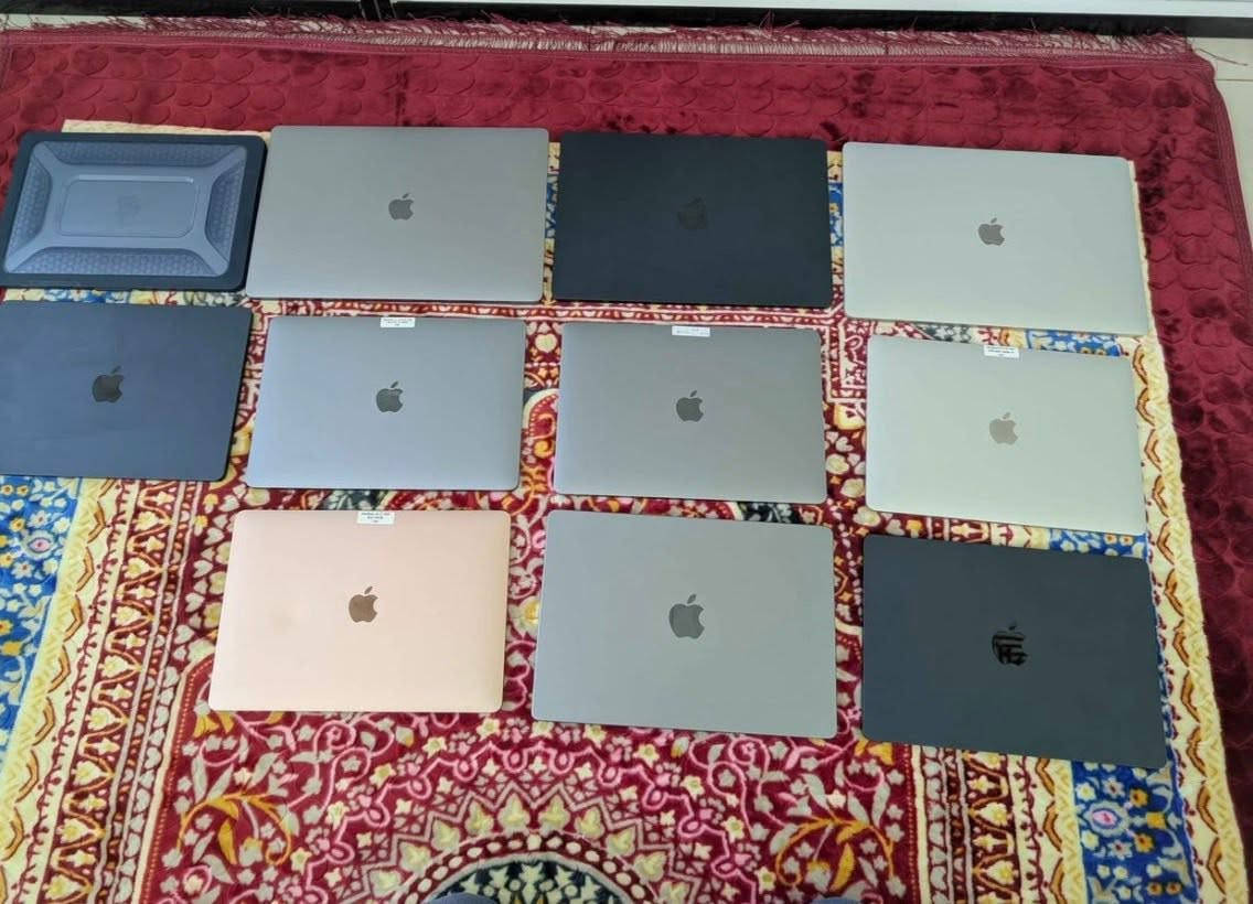 💻 Original MacBooks – Wholesale Only
✅ 100% Original
✅ Excellent Condition
✅ No iCloud
✅ No MDM
📍 Location: Sharjah, UAE

Available Stock:

• MacBook Pro 13” 2019 – i5 / 8GB / 128GB – AED 800 (Qty: 2)
2 PCS: AED 1,600

• MacBook Pro 13” 2017 – i7 / 16GB / 1TB – AED 1,300 (Qty: 1)

• MacBook Pro 16” 2019 – i7 / 16GB / 512GB – AED 1,500 (Qty: 2)
2 PCS: AED 3,000

• MacBook Pro 14” 2021 – M1 / 16GB / 512GB – AED 2,900 (Qty: 1)

• MacBook Air 13” 2020 – i3 / 8GB / 256GB – AED 600 (Qty: 2)
2 PCS: AED 1,200

• MacBook Air 13” 2019 – i5 / 16GB / 256GB – AED 700 (Qty: 1)

• MacBook Air 13” 2024 – M3 / 16GB / 256GB – AED 2,700 (Qty: 1)

📦 Total Stock: 10 Units

📍 Location: Sharjah, UAE

📲 WhatsApp: https://wa.me/971501212842


**إذا كنت صاحب هذا الإعلان وتريد حذفه لأي سبب، رجاءا أرسل رسالة إلى الدعم الفني**