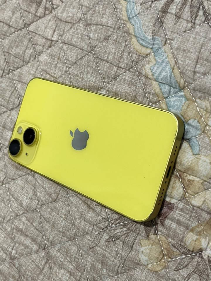 سلام عليكم
للبيع آيفون ١٤ عادي ١٢٨ مكفول وتر ماستر AAA 

بطاريه ٨٣ سعره 490 وبيً مجال 

***********
