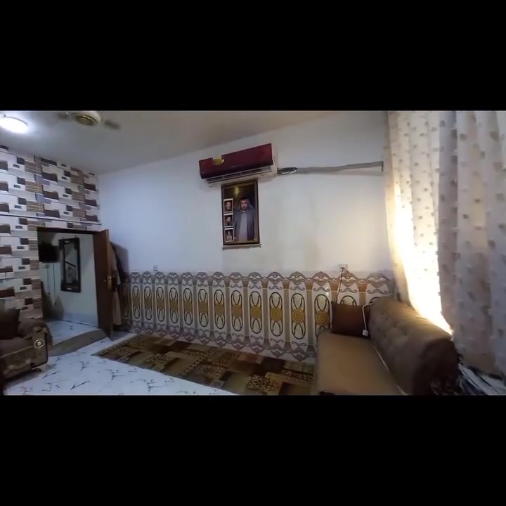 دار للبيع دور الصحه الثانيه قرب اسواق ام البنين المساحه  متر يحتوي على طابقين الاستفسار على هذا الرقم ***********
