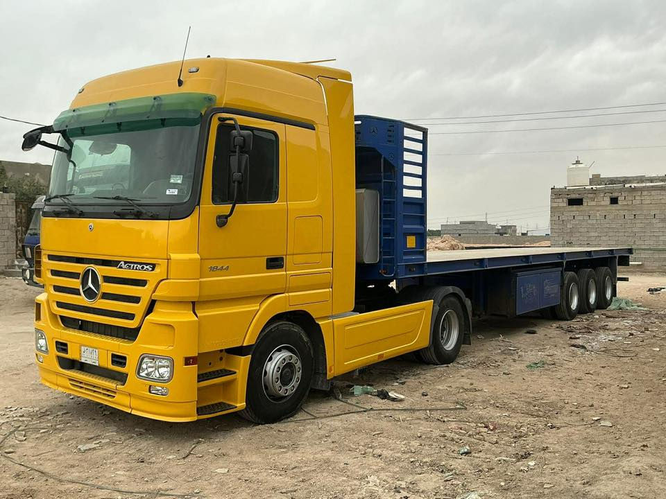 السلام عليكم سيارة للبيع اكتروس موديل 2005 رقم بصره سنويه منتهيه + عربانه عمل خالدالجنابي 3 محاور 14 شاصي 16 للأستفسار *********** مكان السياره بصره اني مكلف بل نشر
