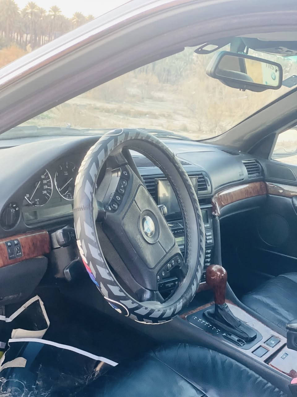 السلام عليكم للبيع BMW 740i 2001 خفاش  السيارة مكفولة من كلشي كير مكينة كهربائيات صدر السيارة مصبوغة عام لجمالية بدون حادث سنوية لـ2030 تحويل ثاني 
السعر 87 وبيها مجال 
متواجد فيس وتساب اتصال 
***********

مكان الدورة- البعيثة
