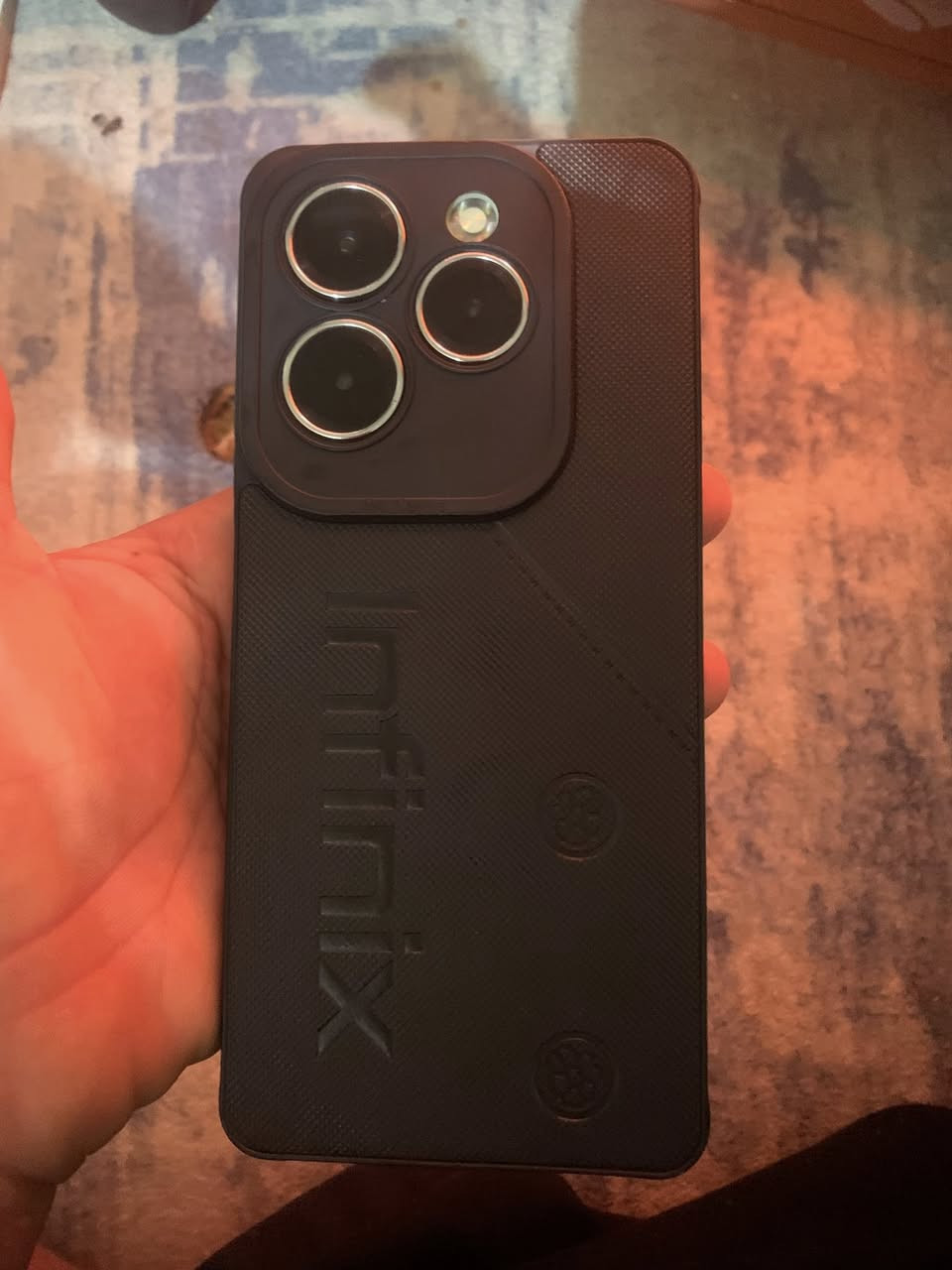 انفنكس هوت ٤٠ كلش نظيف مستعجل ع بيعته
ذاكرته ٢٥٦ عشوائي ١٢ 

مكاني نجف 

للاستفسار اتصل ***********
