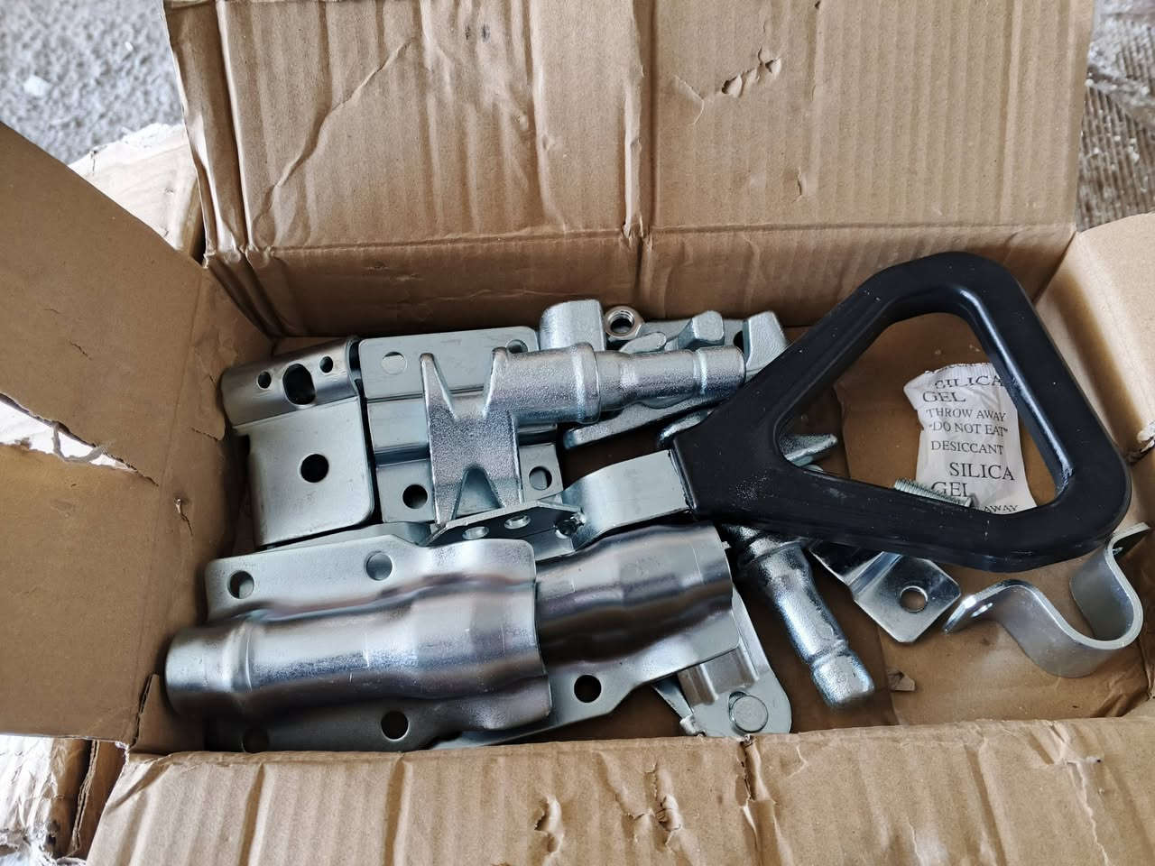 قطع براد كيا للبيع
بغداد أعوريج 
***********
***********
