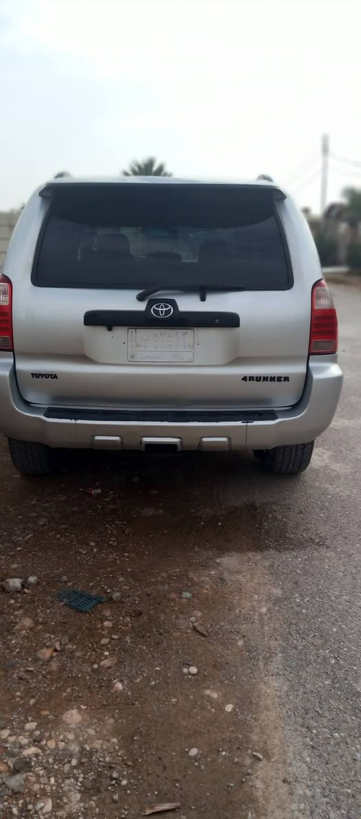 #للبيع 
فور رنر ٢٠٠٨،،،،، 5 راكب 
شاصي كير محرك كفاله 
مكينه 6 فور ويل 
كير محرك برادو بلاد اقتصادي جداً
تحكم ستيرن +فتحه سقف 
كروز مثبت سرعة 
قطعتين تبريد
تبريدها ثلج 
سنتر لوك الجام كهرباء حته الجامه الخلفيه سلايت 
الباب الخلفي شفط 
مصبوغه حزام جمالية 
السيارة شرط ليبل واحد 
بدون تبديل 
مكاني ديالى 
تحويل مباشر 
 للأستفسار *********** / ***********
السعر 138
