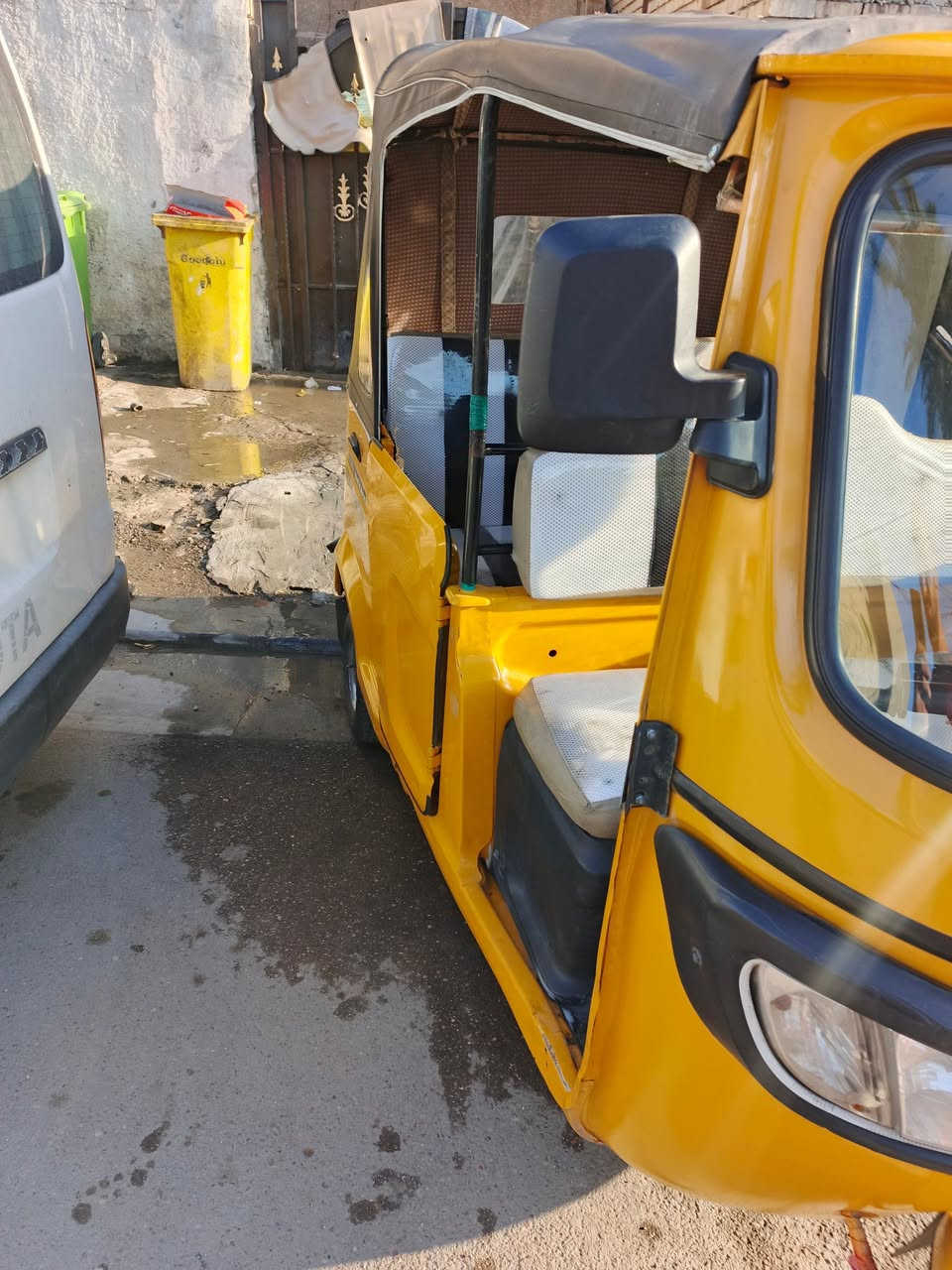 السلام عليكم تكتك تي في اس موديل 21 شلعه ومعدل خير م̷ـــِْن يم •اللّـہ̣̥ مكينه بلاديه ولابرغي مفتوح بيها ناعمه تكتك نضيفه وجاهزه بيها شخوط يم البك لايك بالزاويه موضحه بالصوره بيها ضربه بمكان الهورن معمره ماشه جديده شرط لاشمره ولارجفه ارقام انكليزي بسم صديقي اخذك تروح تتكاتب ويا بوجهك كاعياتها يرادلهن صبغ شويه بيهن زنجار التكتك رايدها ب 6 و500 ومجالها بسيط عنواني بغداد حي العامل ***********
