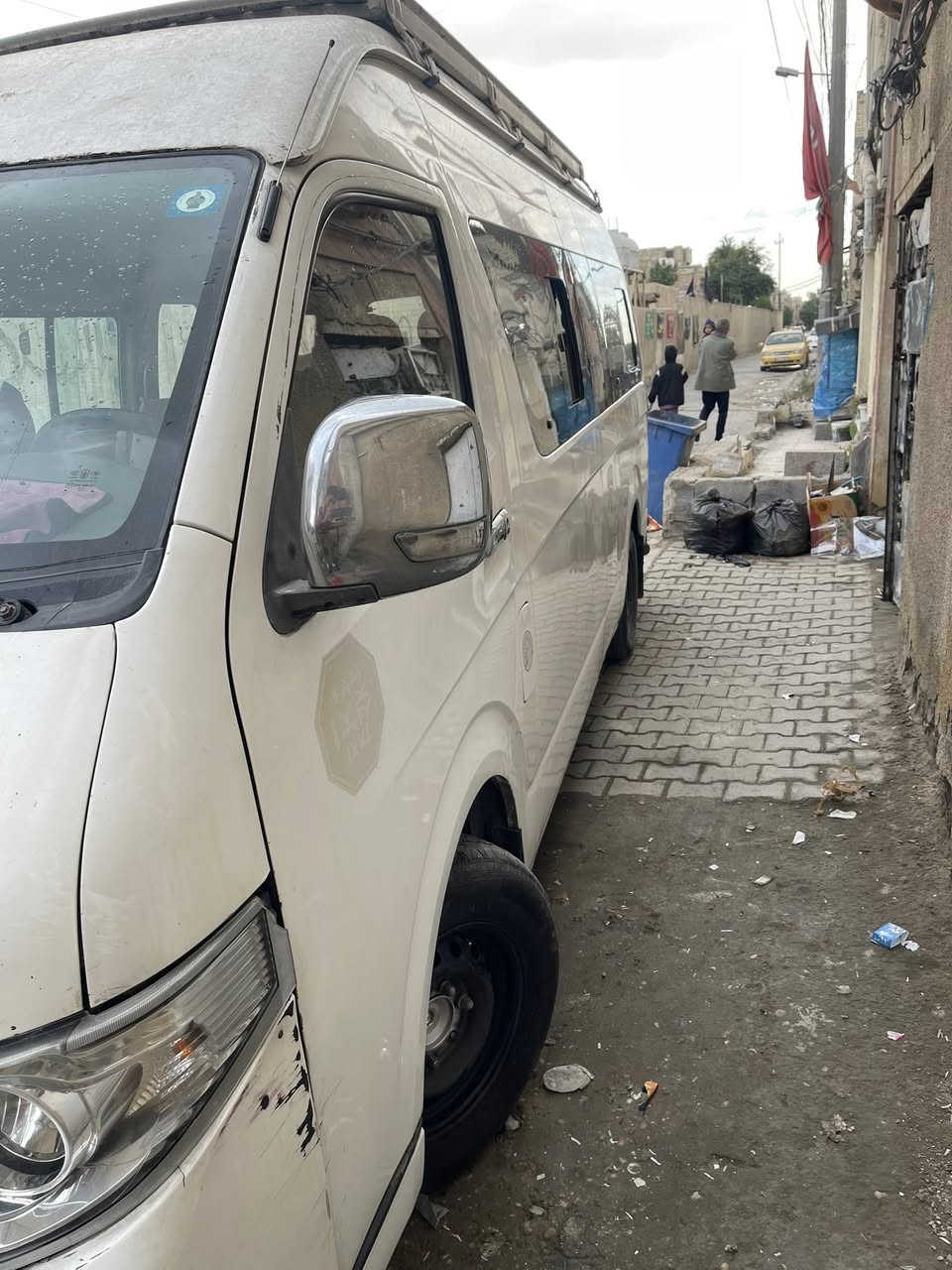 السلام عليكم هايكو موديل 2014 كير مكينه اكسل مكفول  مصبوغه من جوه جام السعر 100وبيه مجال  للاستفسار ***********
