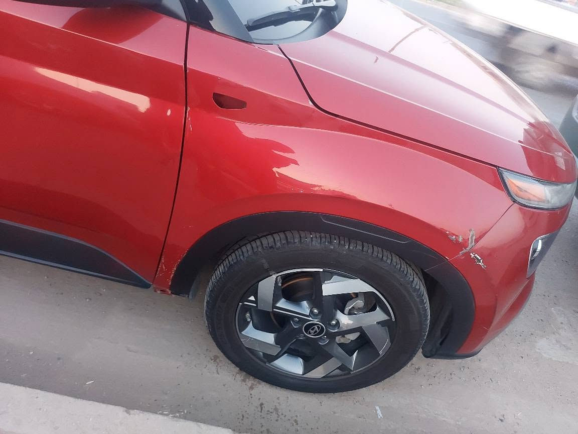 هونداي فينو 
موديل 2022
السياره فتحه 
السعر 118
ماشيه 36
السياره بدون صبغ 
حادث فقط دعاميه 
رقم السياره بغداد 
رقم الشاصي منشور 
للاستفسار *********** الصويرة, واسط
