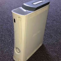 Xbox360 • كامل ملحقات • كونسول ألعاب