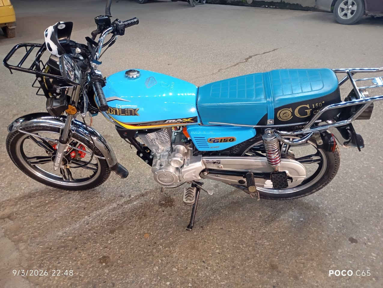 للبيع دراجة نارية نظيفة 🔥
نوع: سونك 150 🏍️
الحالة: ممتازة جداً وما تحتاج أي صرف ✅
الموديل: 2024 
الممشى: 2700 كم فقط ⛽ على وضع شركة 
المميزات:
بصمة تشغيل عن بعد 💯
مكينة قوية واقتصادية بالبنزين 💪
شكلها مرتب وجديدة ✨
شغالة بدون أي مشاكل 👍
استعمال خفيف جداً 
فول مواصفات شاشة ديجيتال إلكترونية 
💰 السعر:  خاص 
📍 المكان: الموصل
📩 للتواصل خاص


**إذا كنت صاحب هذا الإعلان وتريد حذفه لأي سبب، رجاءا أرسل رسالة إلى الدعم الفني**