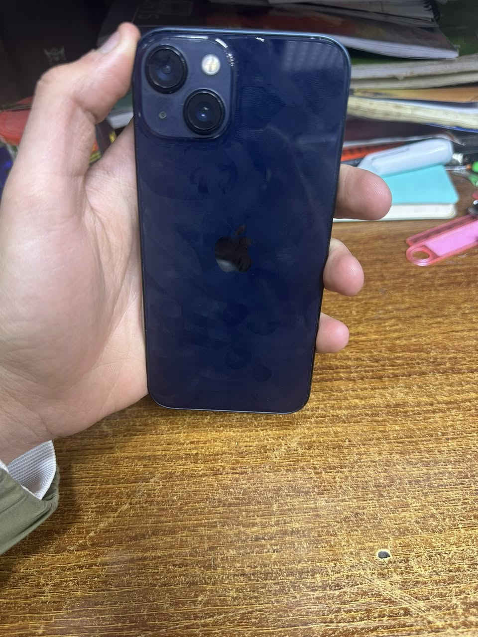 السلام عليكم
ايفون 13 عادي ماستر 3 A
بطاريه 88 
الجهاز زلغ مابي 
السعر 450 بغداد الدوره 
***********

