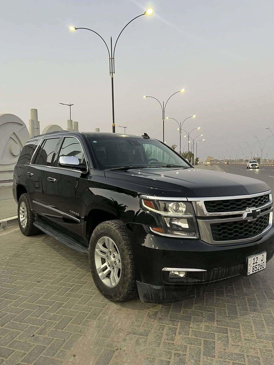 السلام عليكم
تاهو وارد امريكي 2019 كفاله عامه فقط بارد بل جنطه 
مواصفات Lt السياره حيل جديده  
كير محرك تبريد اكسل كله كفاله شرط الفحص 
شاشه جبيره 
شاشات خلفيه 
مقاعد تدفئه تبريد 
كشنات جلد 
جنطه شفط 
حساسات امامي خلفي 
رقمها نينوى باسمي تحويل ثاني يوم 
مكان السياره بصرة زبير 

السعر 355 وبيهه مجال 

***********
