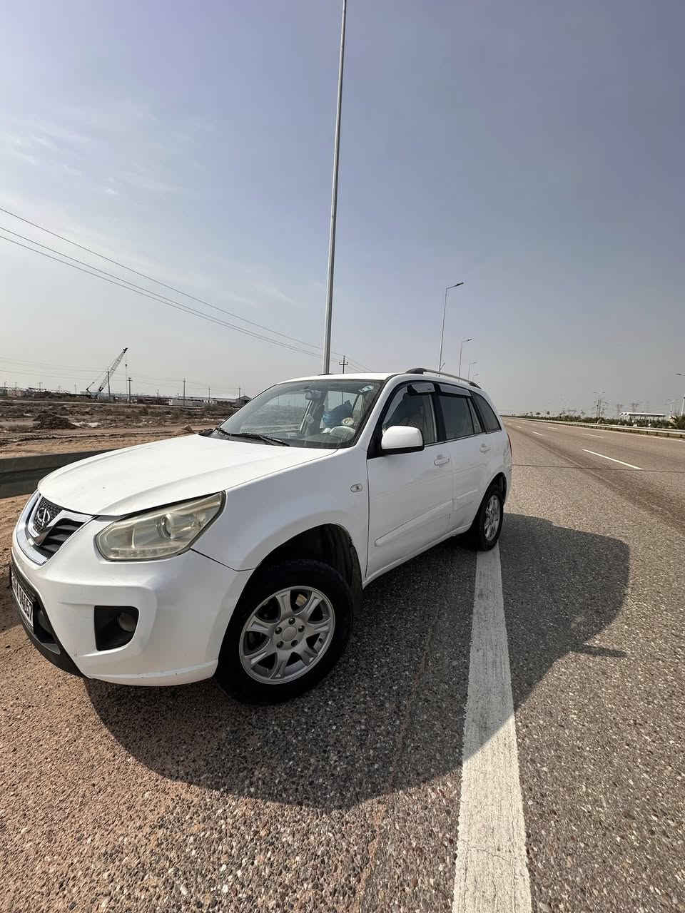 سلام عيكم 
مرخصت الادمن
سيارة شيري لبيع
مديل 2015
سيارة سابقت جانت مكفولة ونضربت عندي باب ورة وبيهة جان تلكيط خياس وسويتة بس 
سيارة محرك كايم بس حلو يمشيك 
لايتات زنون 
تايرات توة مبدل عندك تاير واحد تعبان 
حدادية لحمد الله زينة 
كير بي ثقيل وخفيف
تحكم ستيرن
شاشة لمس 
سيارة بسمي توة مجدد سنوية
سيارة نصبتهة كلش حلوة وما متعوبة 
سعر سيارة (59)وبيهة مجال بصيط 
رقم الواتساب (***********)
رقم التصال (***********)
(مكاني بصرة كرمت علي)
