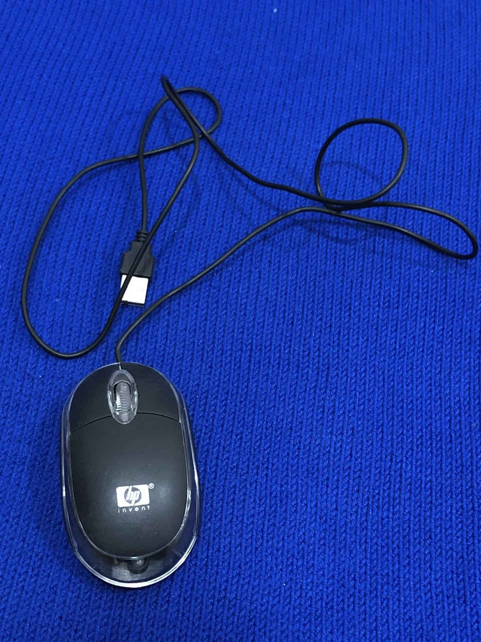 الأغراض للبيع لطلب الشراء (خاص)
كاميرا 5K تصوير 360 درجة مع قاعدة حمل للتصوير و دقتها كلش عاليه و حلوه 
٢- جهاز UGEE مع قلم جهاز بديل عن الماوس و كلش مهم للأشخاص المصممين و اصحاب الحاسبات و اللابتوب رائع بمعنى الكلمة 
٣- ماوس BaJeal الاصلي خفيف و مريح لليد و الشكل عالمي 
٤- ماوس hp عادي بسعر رمزي 
٥- نك مايك عدد 2 اصواتهم صافيه و كلش حلوه عن تجربه
وياهم جميع الاغراض اللي گدامكم للايفون و التايبسي بسعر مناسب


**إذا كنت صاحب هذا الإعلان وتريد حذفه لأي سبب، رجاءا أرسل رسالة إلى الدعم الفني**