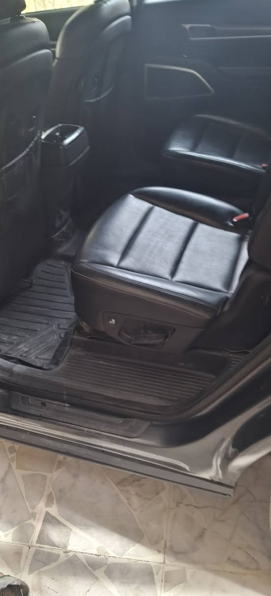 كيا تيلورايد 2014 (برستيج)
فول المواصفات

بصمه دخول ذكي تشغيل عن بعد

سبعه راكب كشنات منفصل VIP + جلد تدفئه

وتبريد

تبريد 3 قطع

حادثه كما موضح بلصوره 
ورقم الشاطي مذكور 
5 وضعيات قياده

محرك 6 سلندر c3800cc

رادارات اماي خلفي جانبي

حساسات امامي خلفي

ليد امامي خلفي

هاند بريك بصمه

مري شفط
للبيع او مراوس 
برادات خلفيه بلاديه
السعر 260وبيه مجال 
السياره بعد بيها هواي مواصفات فول
 للاستفسار مكاني صلاح الدين سامراء 
***********
***********
