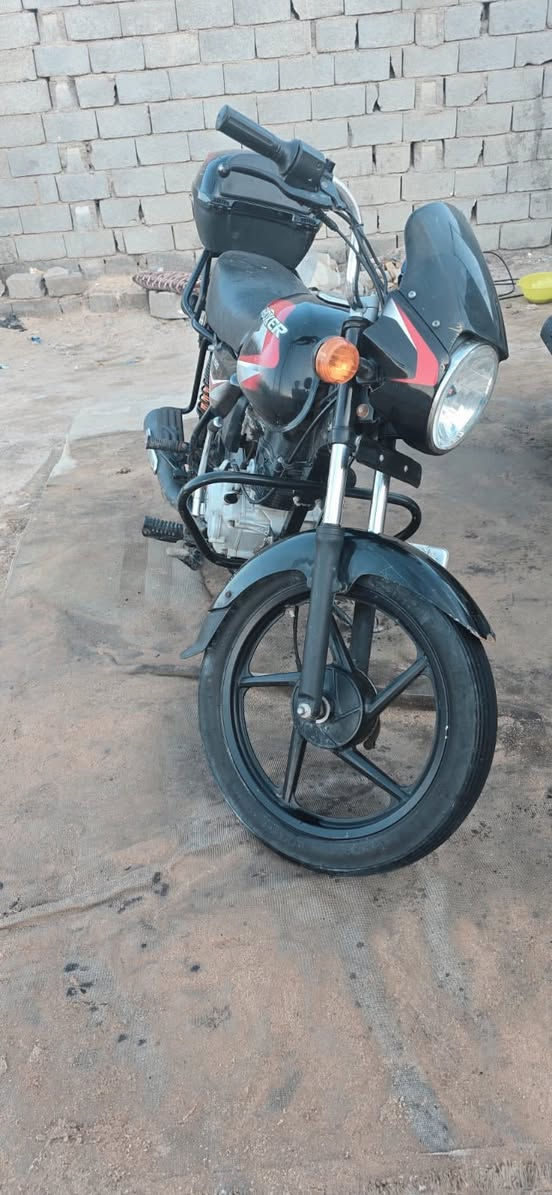 بوكسر موديل 22 سعر 1900 رقم سنويه تحويل ثاني يوم بيها مجال
***********
