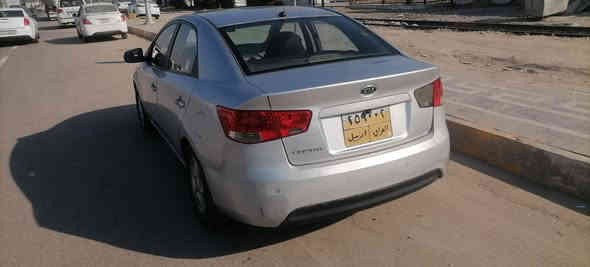 كيا سيراتو موديل 2012 خليجي 
مواصفات شاشة .. كامرة .. تحكم ستيرن جهتين
كير ٦ نمر .. تخم تاير جديد .. صدر جديد .. الشواصي واللغد مكفولات .. كير ومكينة خير من الله .. الداخل نظيف
بيها ٣ قطع صبغ والباب الخلفي ع كد شبر والسنوية لغاية
 ٢٠٢٧     السعر ٩٠ ورقة 
عنواني بغداد الدورة للتواصل ***********

