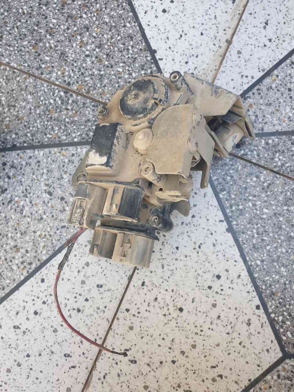 السلام عليكم غراض تفصيخ فورزة صفر 8 كير السعر خاص أو الاتصال عل رقم ***********
