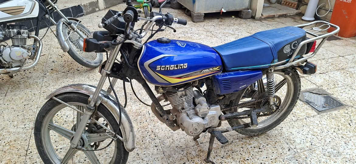 السلام عليكم ماطور سيفان 2020
مكينة معمرة جديد خرسه ما بيها اي صوت 
 وايرمنية شغاله سلف اشاير لايت بك لايت بس بي دبلات كدام واكفات السعر 300 بي مجال ***********
