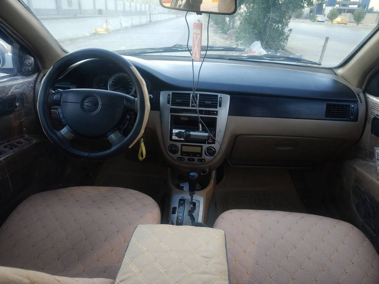 السلام عليكم ابتره للبيع موديل 2006 صبغ عام للجماليه سياره مكينه وكير وحداديه خير من الله تبريد ثلج تفئه سياره جاهزة من كلشي لايت نزون كير اوتو رقم بابل مميز سنويه 2027 السعر 57 وبيه مجال بسيط تصال عل رقم الهاتف
***********
