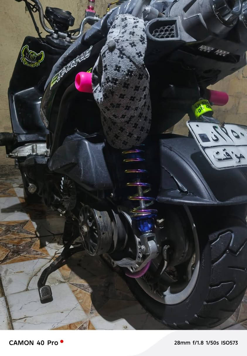 سلام عليكم مرخصه الادمن للبيع سكنس جبلي
دراجه فول مواصفات 

قبق فلاوين رياضي

قبق عمبار رياضي

يدات بريك ار جي اس

عضمه سلكيتر رياضي سبع الوان

دبلات خلفي رياضي سبع الوان

حمالات تعليك رياضي

بك لايت رياضي 

امرايات كاربون فايبر 

مكينه مكفوله شلعه ومعدل

وزوج تايرات جدد جلاتين 

نقصها فايبرات كلج فقط

والدراجه اكفلك سرقه وعشاير 

***********
السعر 800 وبيها مجال للشراي
متواجد فقط واتساب العنوان الزعفرانيه شارع المركز
