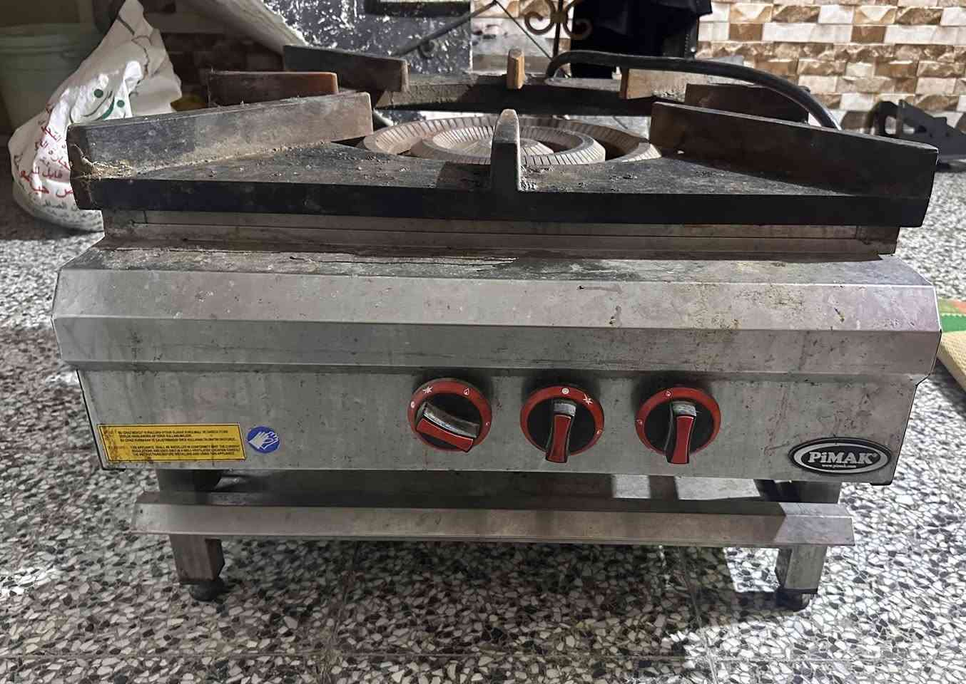 سلام عليكم عندي طباخ قياس متر في متر تركي عيونه ليزريات ومكينه داطلي لقياس 32 سل ستيل جديدة بس وجبتين مشتغل بيهة العنوان بغداد ***********
***********
