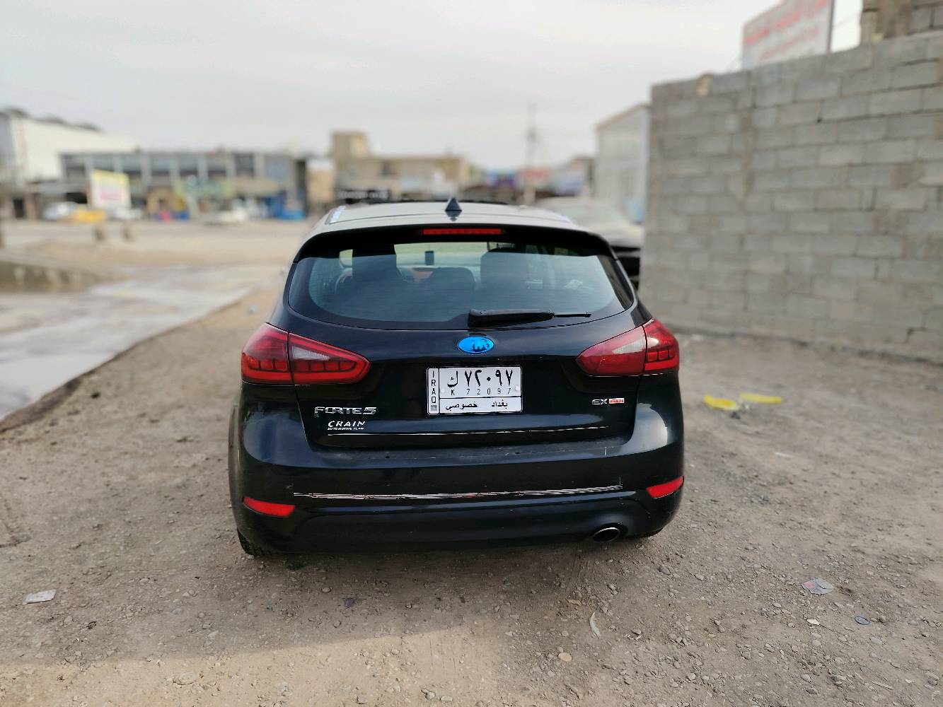 سلام عليكم كيا فورتي 2014 للبيع او مراوس حسب قناعه هاج باك فول مواصفات 1/1 لمتدد لاخير وارد امريكي حادث سرقه جاملغ باب فقط بدون دواخل السياره اليبل واحد شرط فحص وين ما يعجبك بالعراق باب خلفي كلير السياره جاهزه على آخر حباية 
رقم بغداد ألماني مشروع وطني سنويه لل2028 مصفره غرمات 
حجم محرك2000مرغوب مكفول من تنقيص و تبخير 
ماشية فقط 140 حقيقي 
فول مواصفات 1/1 
سلايت روف(فتحة
بصمة تشغيل + ابوب +صندوق
كشنات جلد+ تحكمات + خزن
ترحيب بلمري + شفط شاير
شاشة عطال كبيرة
كامره رجوع 
تبريد بيانو
نظام قياده ذاتي
مانع زلاق
نظام ايكو
ويل كروم 
باقي بية مواصفات هواي العنوان بغداد السعر 82 مناسب بيه مجال البسيط رقم هاتف ***********