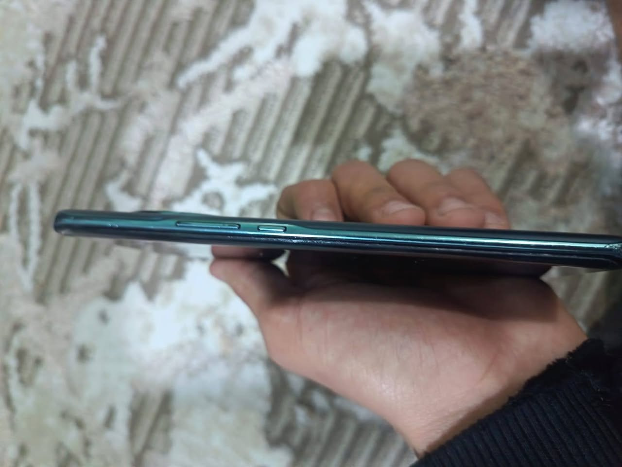 السعر 350 بي مجال الرقم ***********
