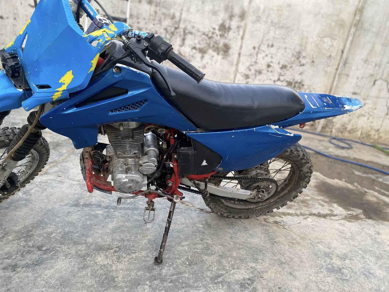 سلام عليكم عندي هاذ قفاز لبيع موديل ٢٠ جسم كول بلاد بس محرك ٢٠٠ جني نشاط فول اي عيب مابي مكان كركوك فيلق


**إذا كنت صاحب هذا الإعلان وتريد حذفه لأي سبب، رجاءا أرسل رسالة إلى الدعم الفني**