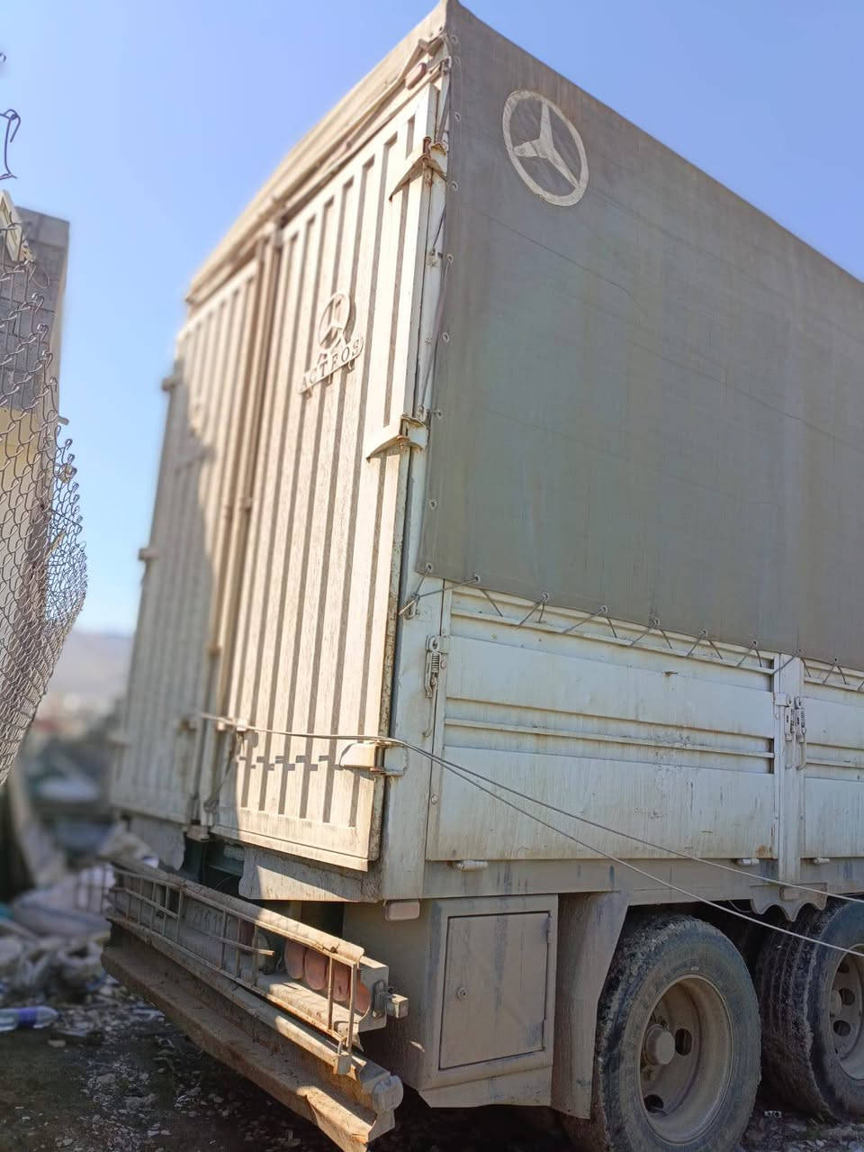 عربانه حداديه للبيع وشرط فسخ وربط والتفاصيل عبر هذا الرقم ***********
مكانها بغداد غير موجوده على فيس بوك.
