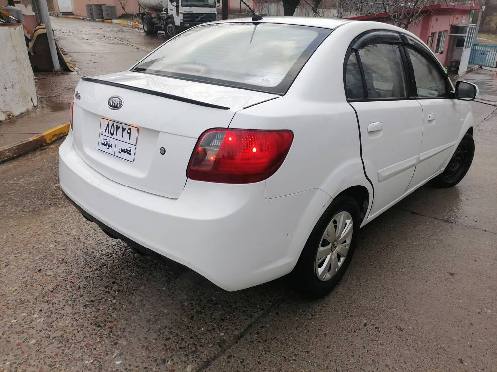 ریۆ بۆفرۆشتن سەودا نیە بەس فرۆشتن گێرو مەکینە بەشەرت مەکینە گەورەیە سێ پارچە سبۆخە بێ ناو گرتن بەشەرتی تەقەورەقە مەنەفێستە هەزەو پاکانە کراوە  هەزەی بەسەرچوە ێستا سەعری 65 و معامەلە 
مشتەری تەلەفۆن بکات *********** watsap
Korak*********** أربيل, العراق
