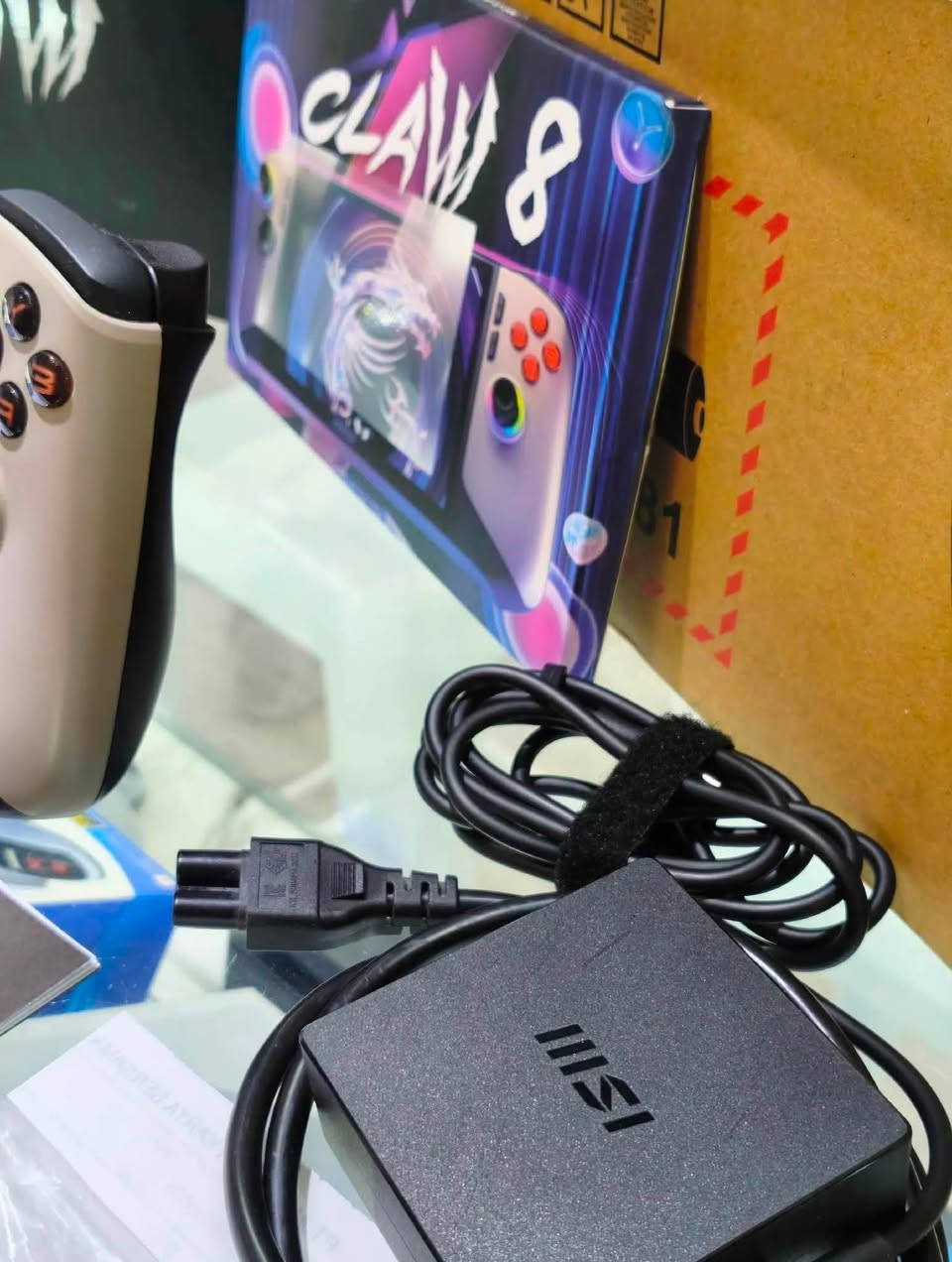 MSI CLAM 8AI SUPERPACK EDITION
جهاز نضيف كامل المحلقات مع الباك الخاص به


**إذا كنت صاحب هذا الإعلان وتريد حذفه لأي سبب، رجاءا أرسل رسالة إلى الدعم الفني**