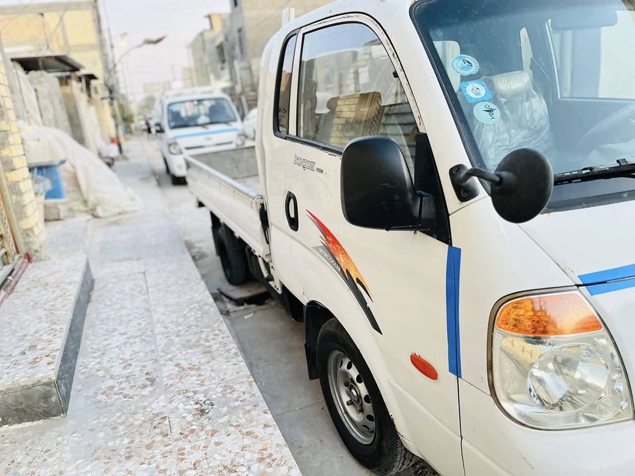 سلام عليكم سياره كيه 2008سياره كلشي ما ناقصه خير من الله سياره نضيفه سعر 85وبيه مجال حق جيه رقم ***********
