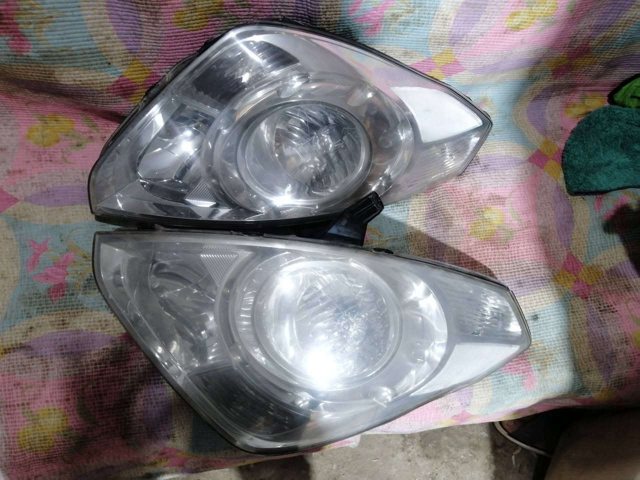 السلام عليكم لايتات استاركس للبيع مكان ناصريه *********** سعرهن 75
