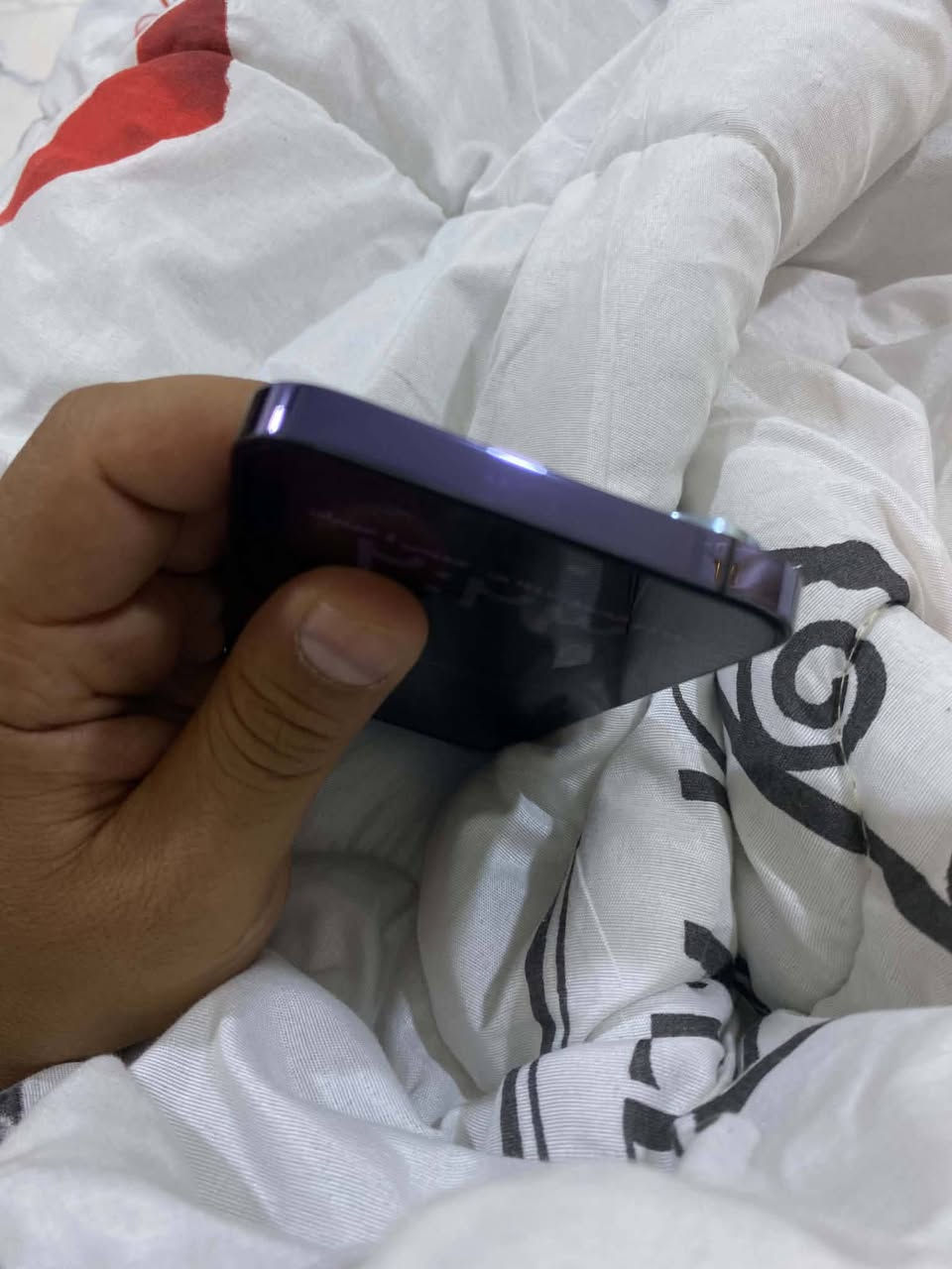 ايفون 14برو ماكس الذاكره 256 البطاريه 92  امريكي مراوس  13 او بيع رقمي ***********
