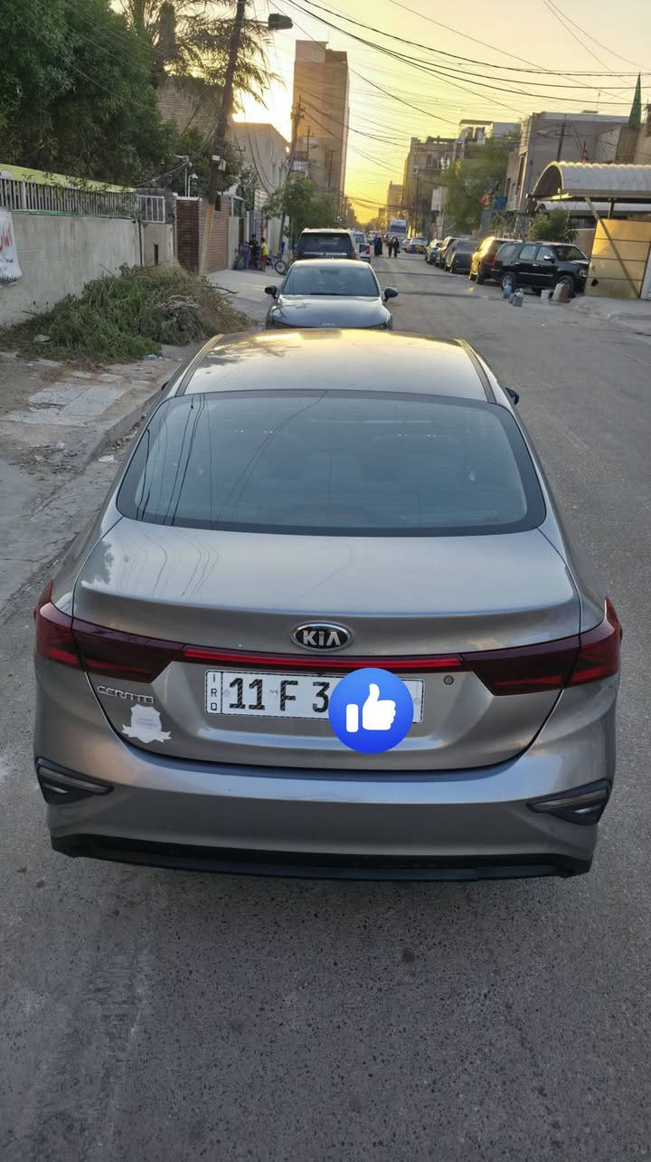 *للبيع – كيا سيراتو 2019 وارد خليجي*
اللون: رصاصي.
محرك 1600 CC.
الممشى: 118,759 كم.
ناقل الحركة: أوتوماتيك.
المحرك والگير مكفولان وبحالة ممتازة.
توجد طخات متفرقة كما موضحة بالصور.
يوجد ضرر في باب السائق تم ارجاعه بارد 
السعر المطلوب: 14,800 دولار (148 ورقة) قابل للتفاوض بالمعقول.

للتواصل والاستفسار على الخاص


**إذا كنت صاحب هذا الإعلان وتريد حذفه لأي سبب، رجاءا أرسل رسالة إلى الدعم الفني**