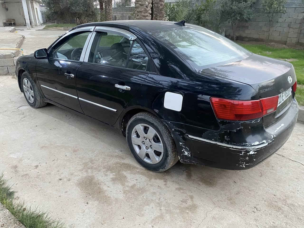 سوناته 2009  رقم بغداد  مكينه 2400 حادث جامرلغ خلفي قبق جنطه  قطعتين صبغ  مكينه كير تبريد كفاله السعر 96بيها مجال بسيط مكان ديالى بعقوبه ***********
