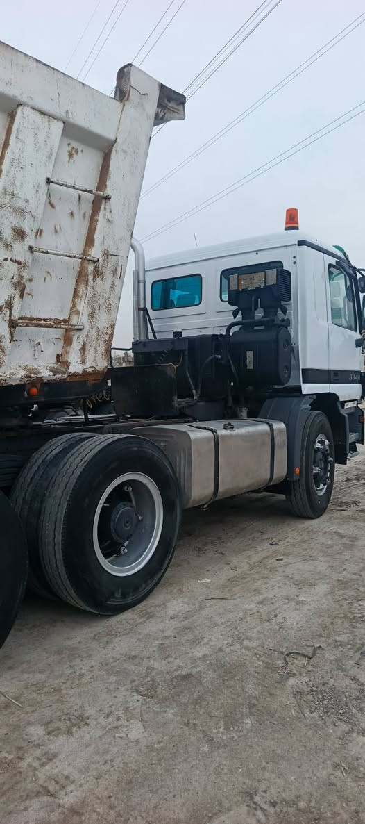 اكتروز للبيع راس وعربانه مربوط قلاب
مديل ٢٠٠٣ بمد يله  رقم مثنى العنوان السماوه السعر اتصال ***********
