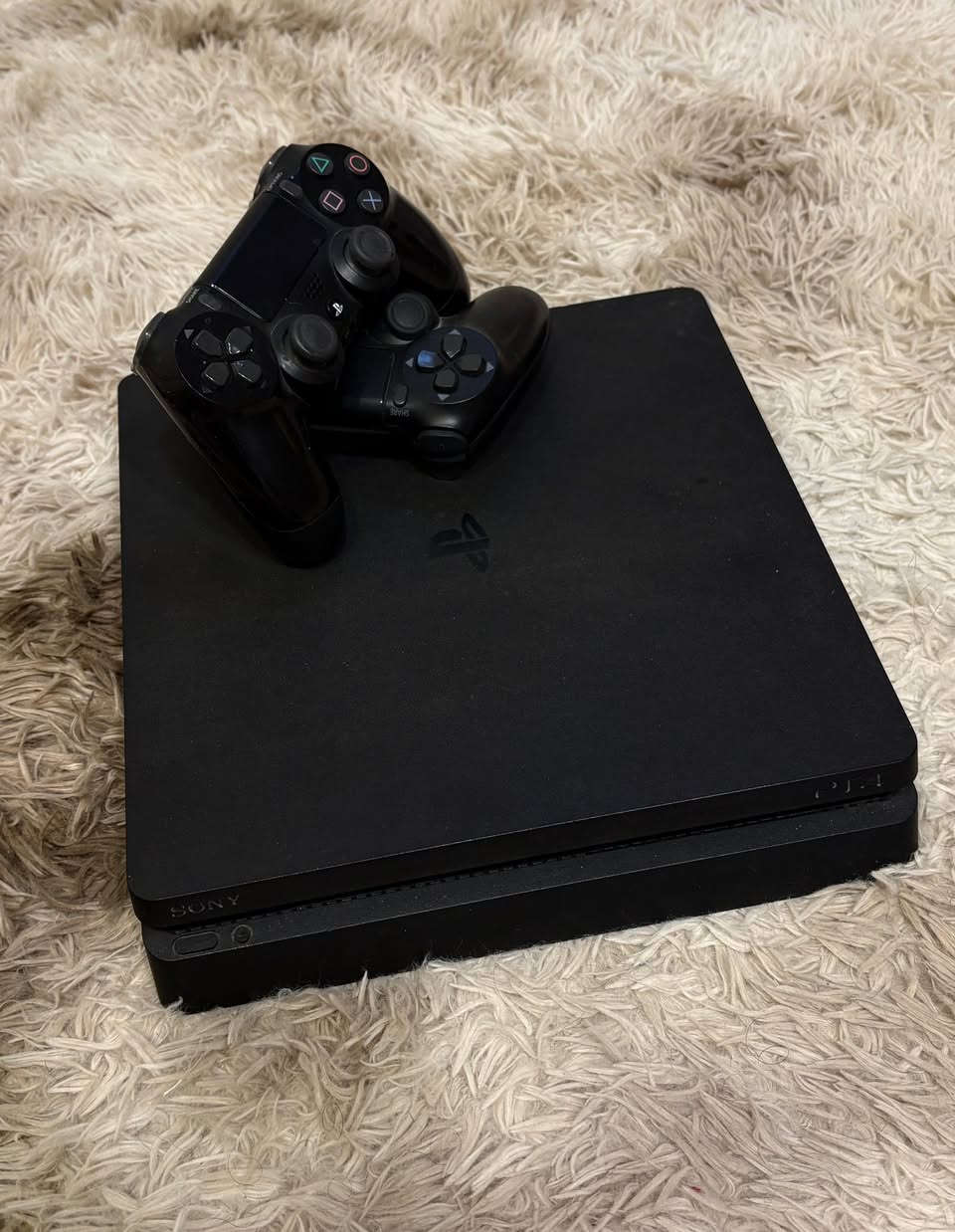 السلام عليكم 
مكلف بالنشر 
بلي4 سلم آخر تحديث غير مهكر مع 3 ألعاب وجوستكين اصلية وتجارية هارد 500
الجهاز مع الألعاب 250 
بدون الألعاب 200
للاستفسار الاتصال على الرقم 

‭+964 774 619 960‬


**إذا كنت صاحب هذا الإعلان وتريد حذفه لأي سبب، رجاءا أرسل رسالة إلى الدعم الفني**