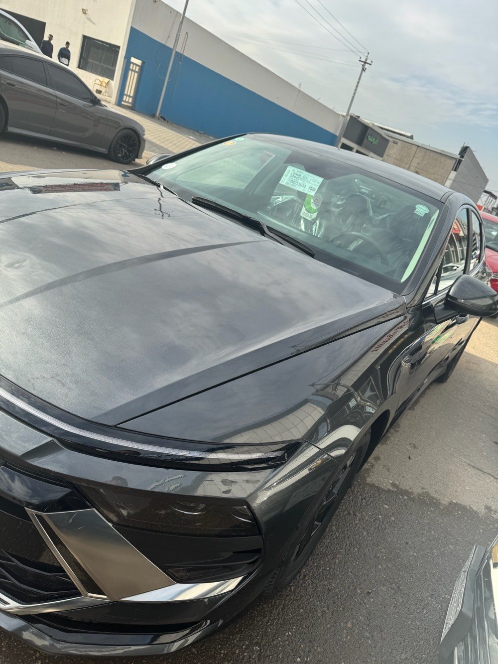 هيونداي سوناتا 2025  

حادثها بنيد وجاملغ مبدل بلادي   بدون دواخل 
بدون ايرباك
بصمة تشغيل عن بعد 

محرك 2500 المرغوب

لايت زينون وبك لايت LED

رادار امامي وجانبي 

 
سياره جديده ماشيه 6000  

رايدهه190ورقه وبيها مجال بسيط 

للاستفسار ***********
 
مكاني بغداد