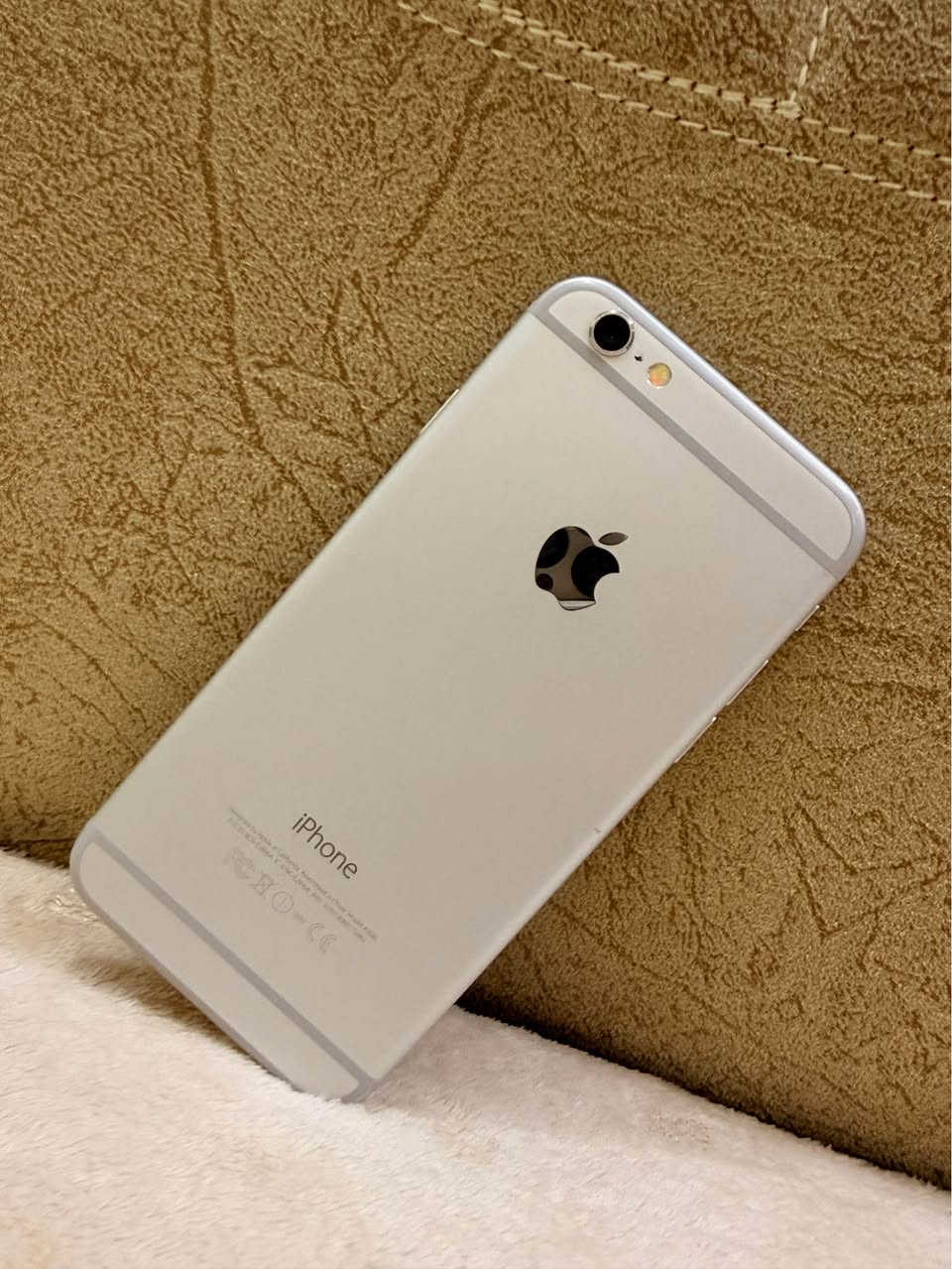 آيفون 6
التلفون مكفول من اي خلل أو اي عطل شرط الفحص ما مفتوح نظيف كلش 
السعر ٦٥ وبي مجال 
مكاني ناصرية مدينة الصدر 
*********** الشطره, ذي قار

