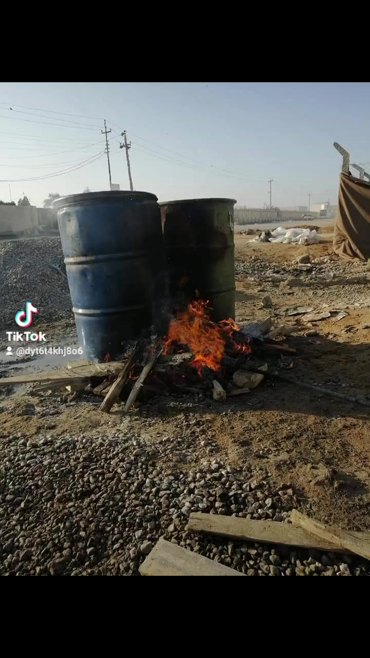 دفن تراب وسبيس وحدل وزفت بتلو وزفت صطوح تطبيك شتايكر وصب سقوف ورباط ارضي لسنا الوحيدين لكننا الافضل في محافظة الديوانية ***********///*********** من رخصة الادمنيه على باب الله نسترزق
