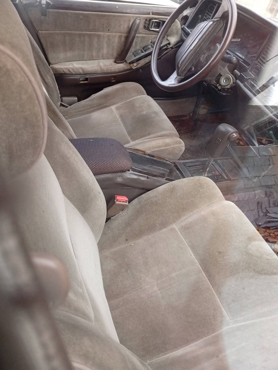 هارتوب ١٩٩١ للبيع سنويه 2026 شهر السابع عليه غرامات 500.. محرك وكير نظيف .. والباقي شوف العين السعر ٢٦ ورقه.. ***********
