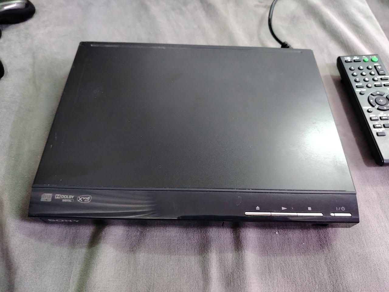 السلام عليكم
DVD
سوني
للبيع
نضافة عالية جدا
مع الريمونت الاصلي
السعر 30 الف
عنوان بغداد
الحبيبية
***********
يوجد توصيل
