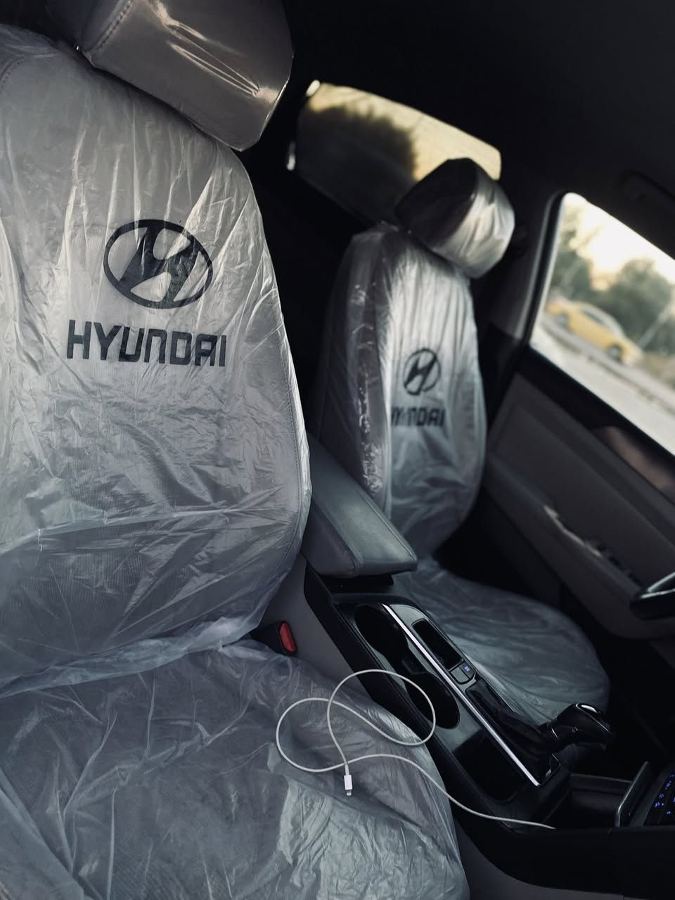 السلام عليكم
هونداي سوناتا رقم بغداد دولي باسمي
 
موديل 2015 
حادث السياره موجود بل نشر 

الجاملغ الخلفي وشويه بل باب 
الباقي كفاله السياره بدون ارباك بدون دواخل شرط الفحص 
السياره ليبل واحد بدون اي تبديل

محرك 2400
السياره فول مواصفات عده الفتحه 
بصمه تشغل
بصمه ابواب 
تحكمات استيرن 
كشن كهربائي 
كشنات تدفئه 
دبل صالنصه 
راردات خلفيه 
رادرات جانبيه 
اشاير مري 
كشنات جلد 
دعاميه سبورت 
لدات دعاميه 
كامره خلفيه دواره 
وباقي موصفات معروفه 

السياره صدر قبل فتره مسوي خير من الله 
مكاني بابل 
السعر 130 ما تعامل بل تلفون تجي وشوف وتدلل
 
الاستفسار على الرقم ***********
