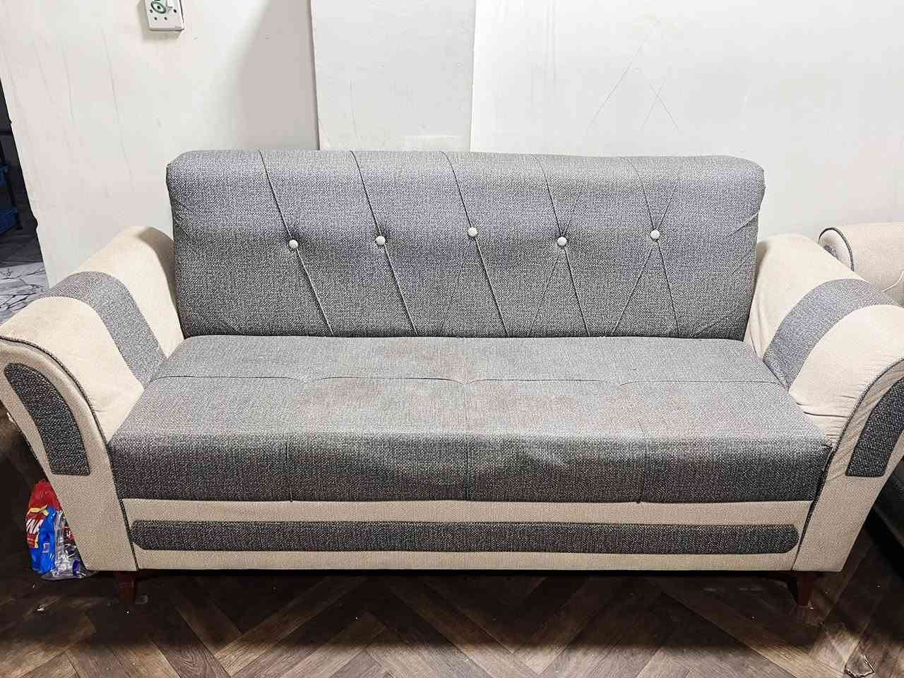 قنفات عشر مقاعد لاكسر ولاضرر السعر ٣٥٠ وبيهن مجال


**إذا كنت صاحب هذا الإعلان وتريد حذفه لأي سبب، رجاءا أرسل رسالة إلى الدعم الفني**