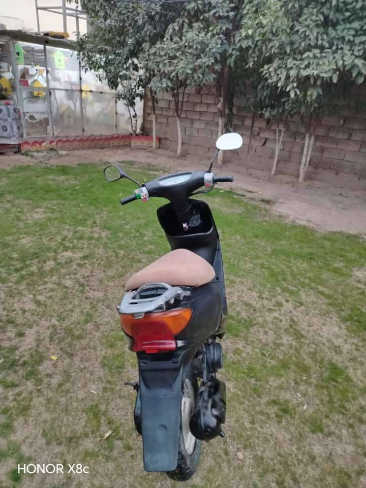 دراجه عصفوريه مكاني التاجي جرف الملح السعر250 وبي مجال الرقم للاستفسار ***********
